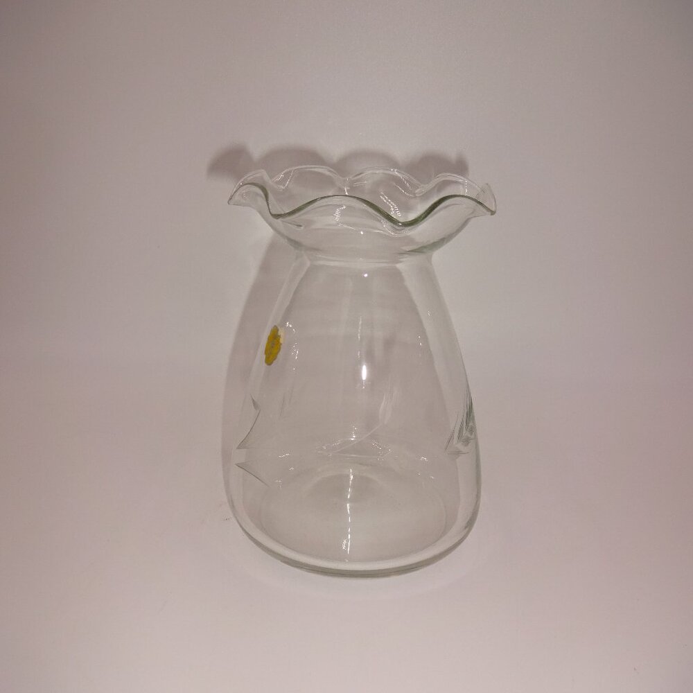Vintage Round Clear Glass Etched Wheat Vase 5-1/4" Scalloped